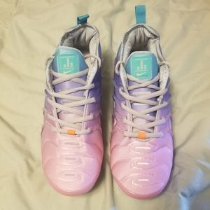 Pink Multicolored Nike Vapormax Plus